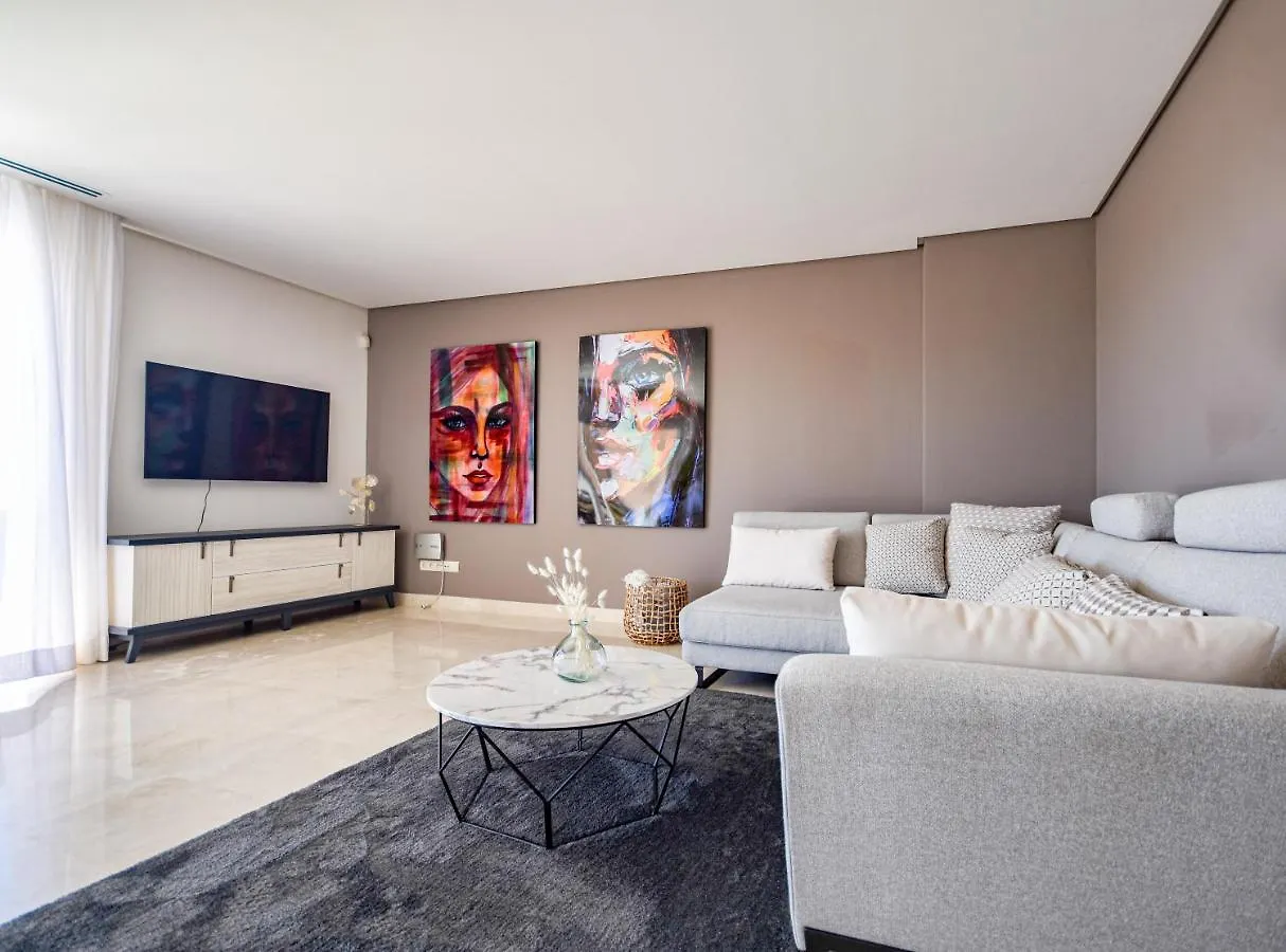 Penthouse With Sea Views In Nueva Andalucia Apartment Marbella