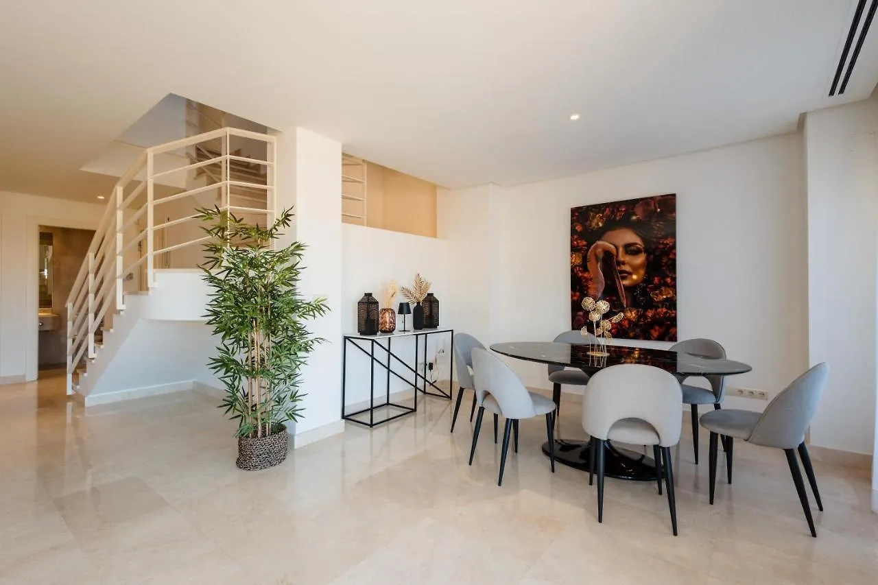 Penthouse With Sea Views In Nueva Andalucia Apartment Marbella