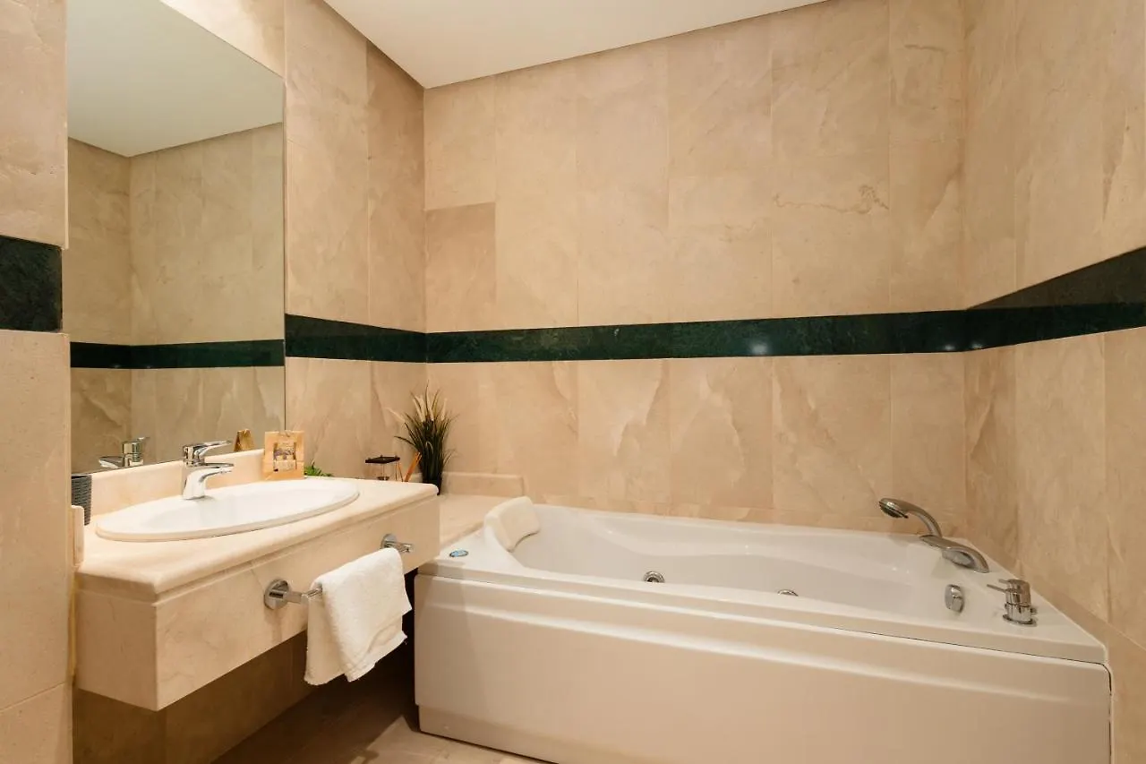 Penthouse With Sea Views In Nueva Andalucia Apartment Marbella